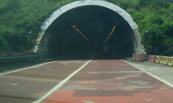 The role of tunnel bolts in the Jigongjie tunnel